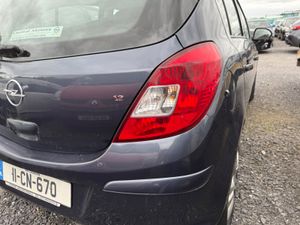 🔵 Opel Corsa SC 1.2L 16V 5DR - Image 3