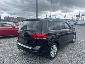 Volkswagen Touran - Image 4