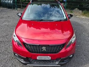 Peugeot 2008 Automatic GT Line Panoramic Glass Sun - Image 2