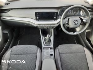Skoda Octavia  tiny Mileage ambition 2.0tdi 115HP - Image 2