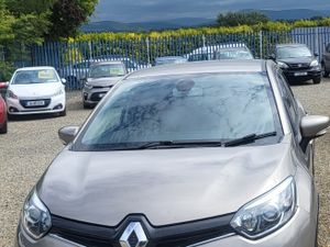 Automatic Renault Captur diesel - Image 2