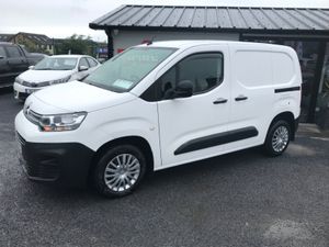 Citroen Berlingo 202 Turbo Diesel 3 Seater - Image 2