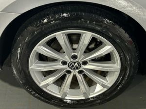 Volkswagen Passat BUSINESS 2.0 TDI MANUAL 6SPEED F - Image 4