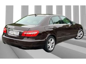 Mercedes-Benz E-Class 200 CDI Blue Efficiency Ava - Image 3