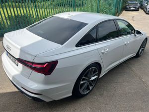 Audi A6 40 TDI 204BHP S-tronic S Line Bl-ed Auto - Image 4