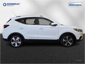MG ZS 105kW Exclusive EV 45kwh 5dr Auto - Image 3