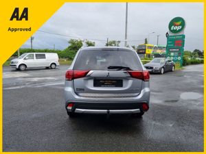 Mitsubishi Outlander Outl 16my 2WD 6 6MT 5speed 4 - Image 4
