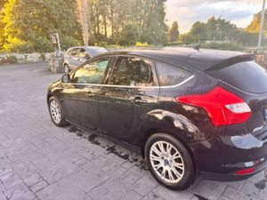 Ford Focus 2012 - Image 4