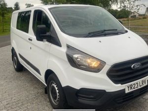 Ford Transit Custom 2023 WITH SIDE WINDOWS . - Image 2
