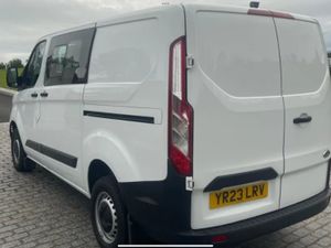 Ford Transit Custom 2023 WITH SIDE WINDOWS . - Image 3