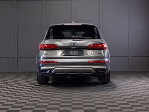 202 Audi Q7 3.0 55 TFSI S-Line E-Quattro - Image 4