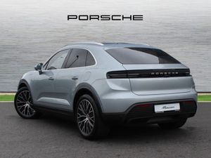 Porsche Macan 4 Electric (new 252 Registration) - Image 3