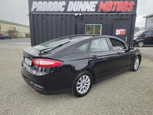 172 Ford Mondeo Low Mileage - Image 2