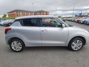 SUZUKI SWIFT 1.2 PETROL AUTOMATIC - Image 4