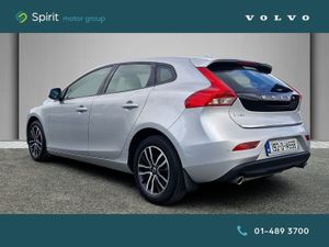 Volvo V40 T3 150hp (petrol) Automatic  Full Leath - Image 3