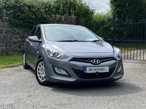 Hyundai i30 1.4L Diesel Classic - Image 2
