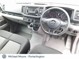 Volkswagen Crafter Crafter 35 MWB 140BHP M6F 5DR - Image 2