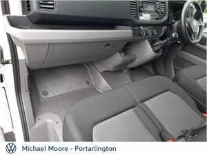 Volkswagen Crafter Crafter 35 MWB 140BHP M6F 5DR - Image 4