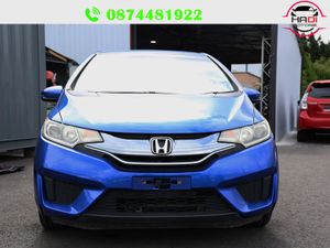 Honda Fit 2014 hybrid - Image 4