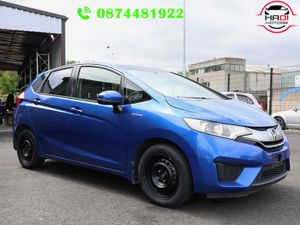 Honda Fit 2014 hybrid - Image 3