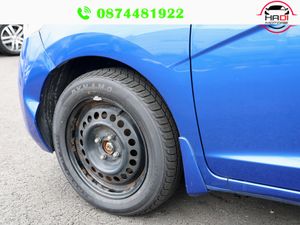 Honda Fit 2014 manual  Blue - Image 4