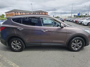 HYUNDAI SANTA FE 2.2 EXECUTIVE 4WD - Image 4