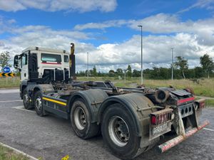 192 Man Hyva Hookloader - Image 4