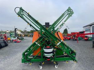 Agrional 1000 Litre Sprayer C/W 15 Metre Booms - Image 2