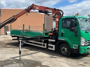 2018 ISUZU- F11-210 DROPSIDE FLAT WITH CRANE - Image 3
