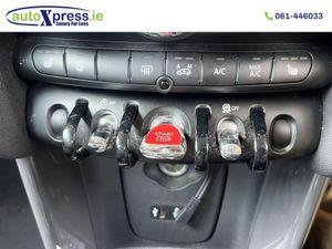 MINI One 1.2 Automatic  Reversing Camera - Image 4