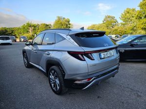 Hyundai Tucson Executive Plus 5DR - Image 4
