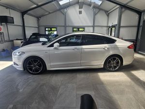 18 FORD MONDEO ST LINE AUTOMATIC  **LOW MILEAGE** - Image 4