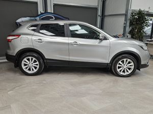 15 NISSAN QASHQAI DIESEL - Image 4