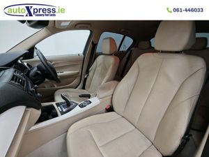 BMW 1 Series 1.6 Automatic  Reversing Camera - Image 4