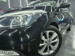 Hyundai i20 Deluxe 5DR - Image 2