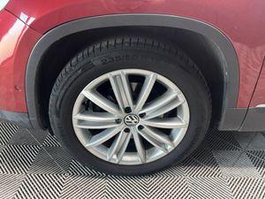 Volkswagen Tiguan Sport 2.0 TDI Manual 6speed FWD - Image 2