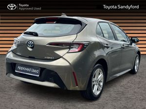 Toyota Corolla HYBRID LUNA HATCHBACK // REAR CAMER - Image 2