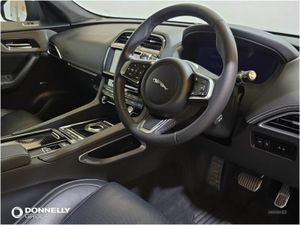 Jaguar F- PACE 2.0d  180  Chequered Flag 5dr Auto - Image 4