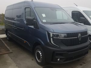 Renault Master 170BHP Extra EX VAT Price Displayed - Image 3