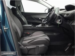 Peugeot 5008 1.5 Bluehdi 130bhp Allure - Image 4
