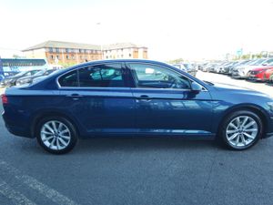 VOLKSWAGEN PASSAT 2.0TDI BUSINESS 150BHP - Image 4