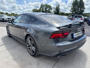 STUNNING 2017 AUDI A7 QUATTRO BLACK EDITION - Image 4