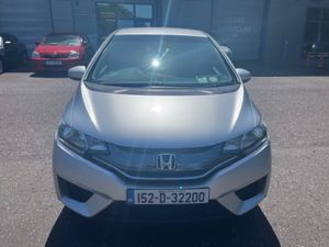 1.5 PETROL- HYBRID 5DR AUTO - Image 2