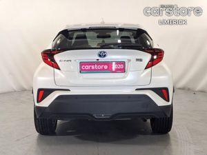 Toyota C-HR 1.8 PET Hybrid - Image 4