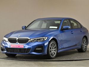 BMW 3 Series 330E M Sport  head-up Display - Image 3