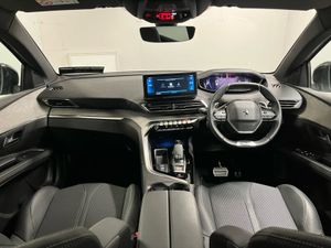 Peugeot 5008 GT Auto 1.5 Bluehdi 130BHP - Reversi - Image 4