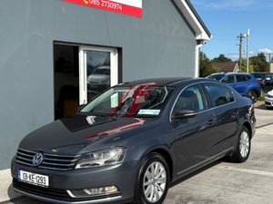 Volkswagen Passat 2013 - Image 2