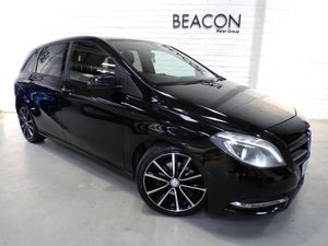 MERCEDES B180 BLACK EDITION*AUTOMATIC*AMAZING ON F - Image 2