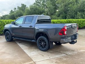 2025 Toyota Hilux Invincible X Automatic - Image 4