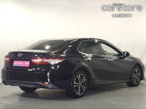 Toyota Camry 2.5 PET HYB Auto - Image 3